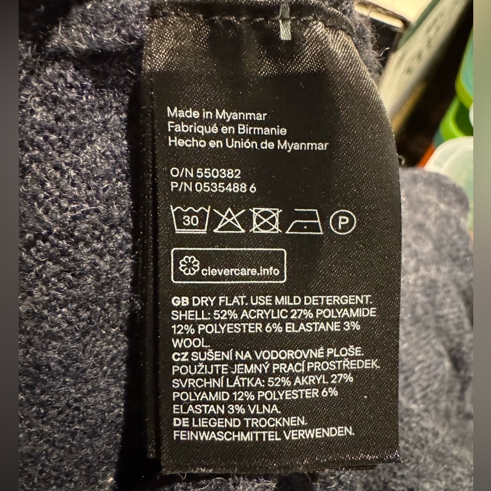 H&M V-neck Dark Blue  Oversized Sweater - Picture 9 of 9
